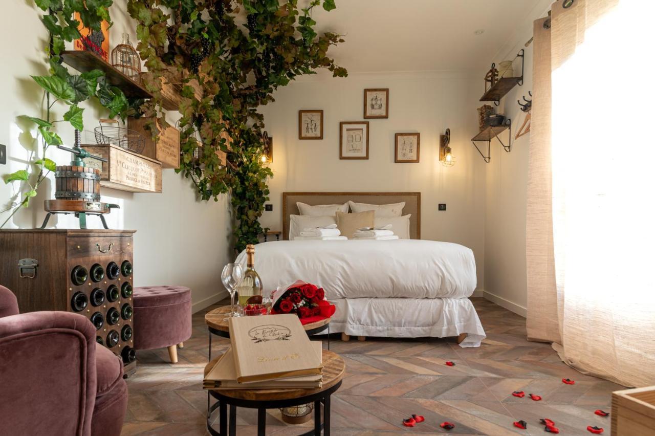 La Bastide Du Rocher Boutique &